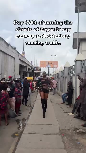 Oyin — the walk, still from her Front Row Focus film