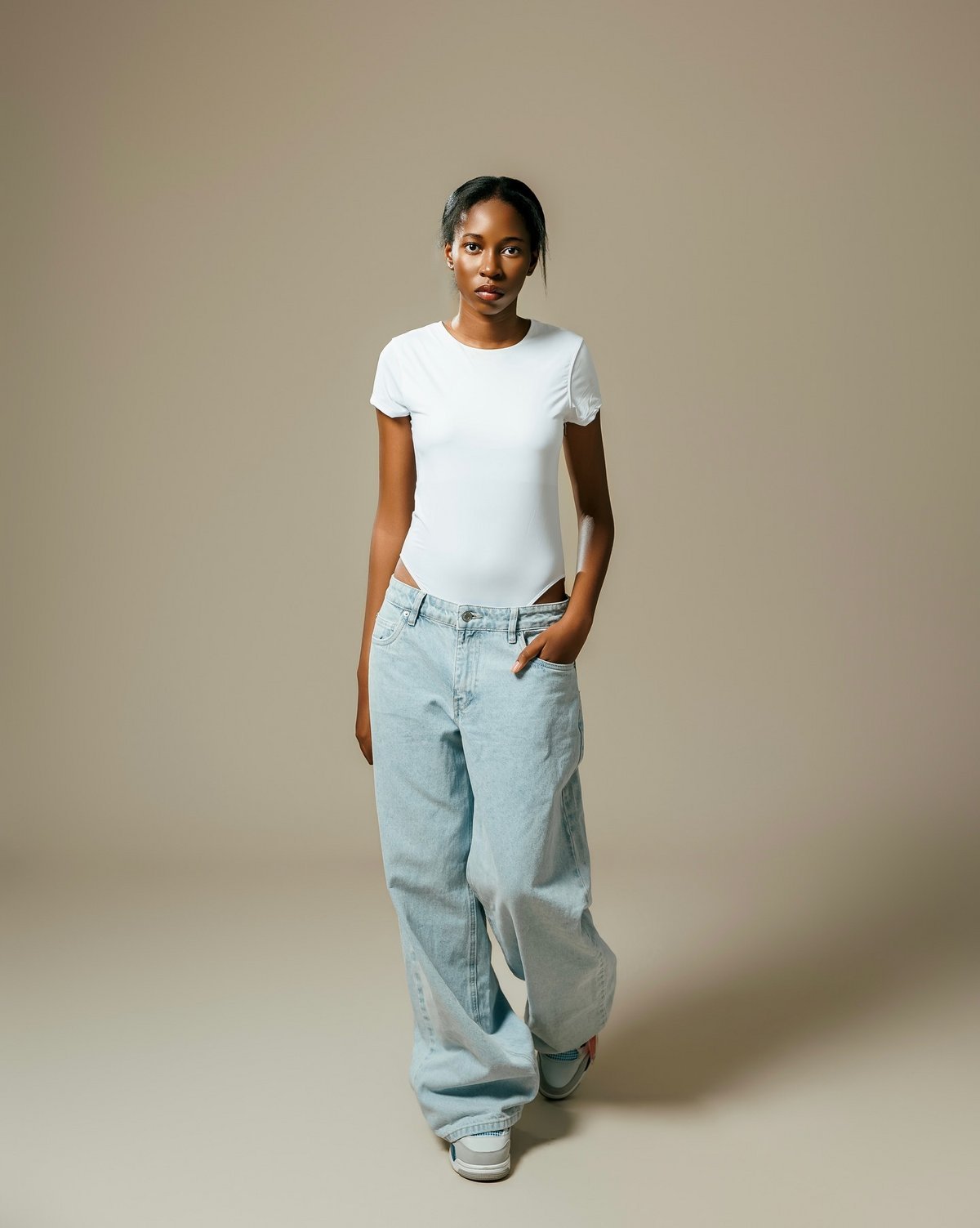 Pheme Katjene in the white bodysuit from the Banks Sessions