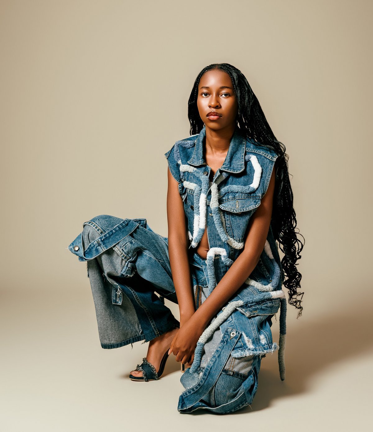 Pheme Katjene kneeling in the denim look from the Banks Sessions